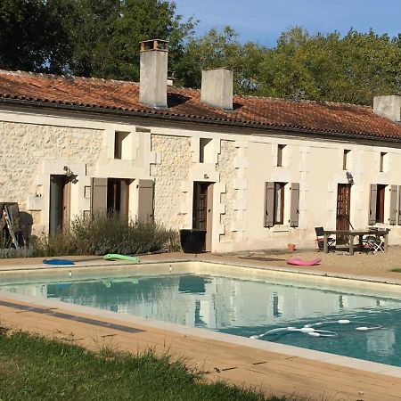 Maison Perigord Vert Piscine Et Spa La Roche-Chalais Zewnętrze zdjęcie