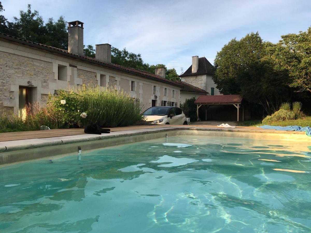 Maison Perigord Vert Piscine Et Spa La Roche-Chalais Zewnętrze zdjęcie
